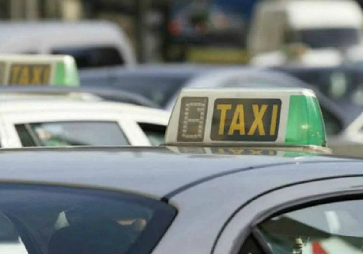 El fugitivo se reunió con un conocido que llegó a Málaga en Taxi desde Marsella, previo paso por Barcelona