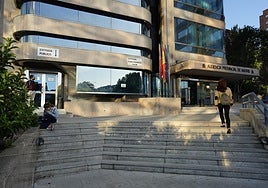 Condenado a 20 años de prisión el joven que mató a su exnovia de 42 navajazos en Parla en 2022