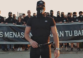 Tensión ante la protesta de los neonazis de Núcleo Nacional contra un centro de acogida en El Cañaveral