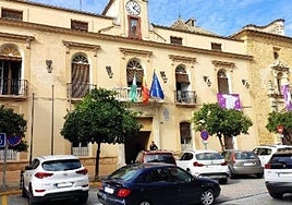 El Ayuntamiento de Montilla aprueba subidas en el agua, basura y deportes para 2026