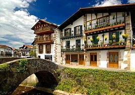 El pueblo de Navarra donde se ha rodado 'Un fantasma en la batalla', la película de Netflix producida por Juan Antonio Bayona