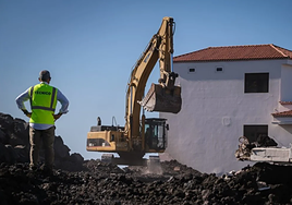 Gobierno central y Canarias acuerdan tener un decreto-ley para acelerar la reconstrucción de La Palma antes de final de año