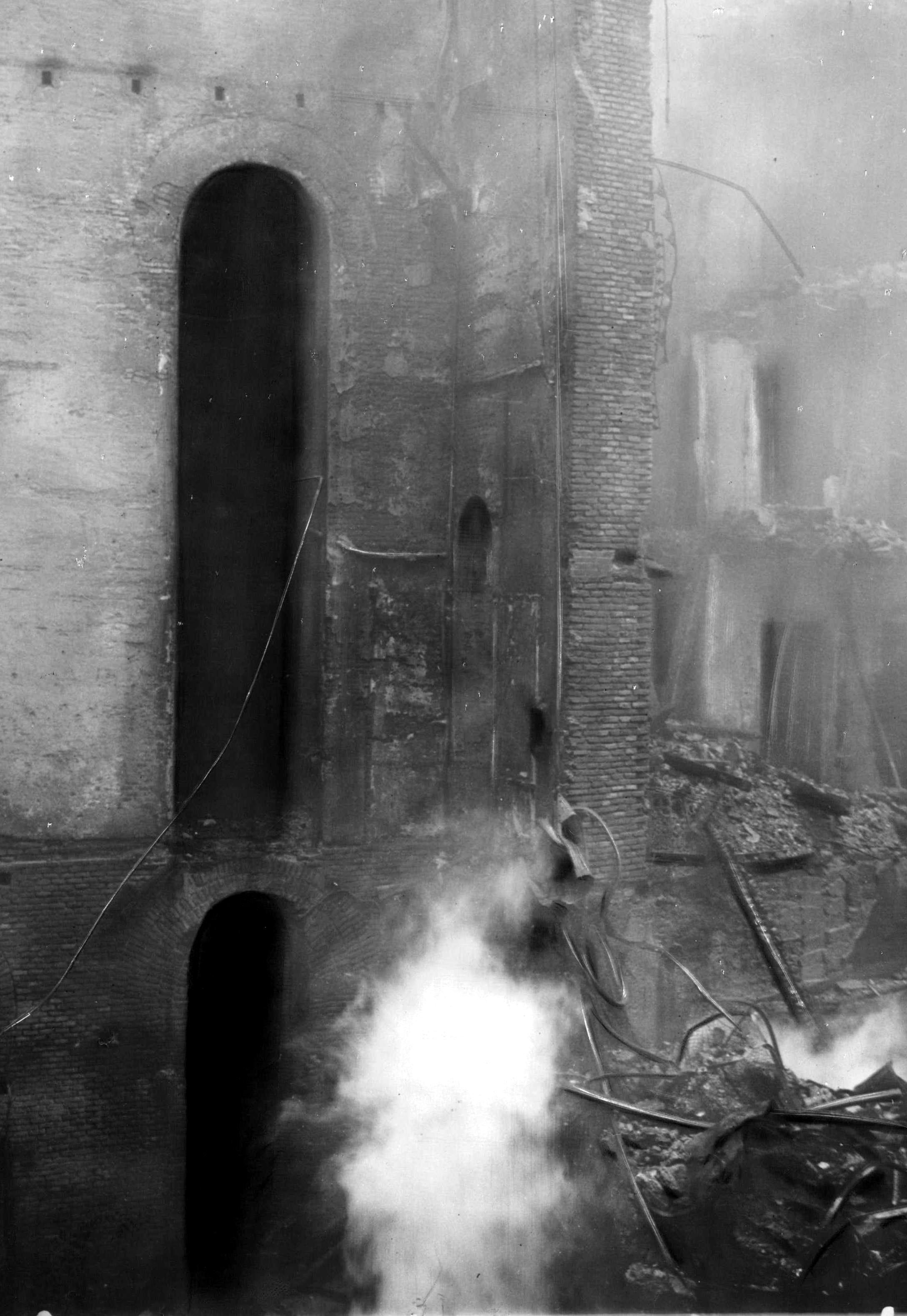 Incendio del teatro La Comedia en abril de 1915