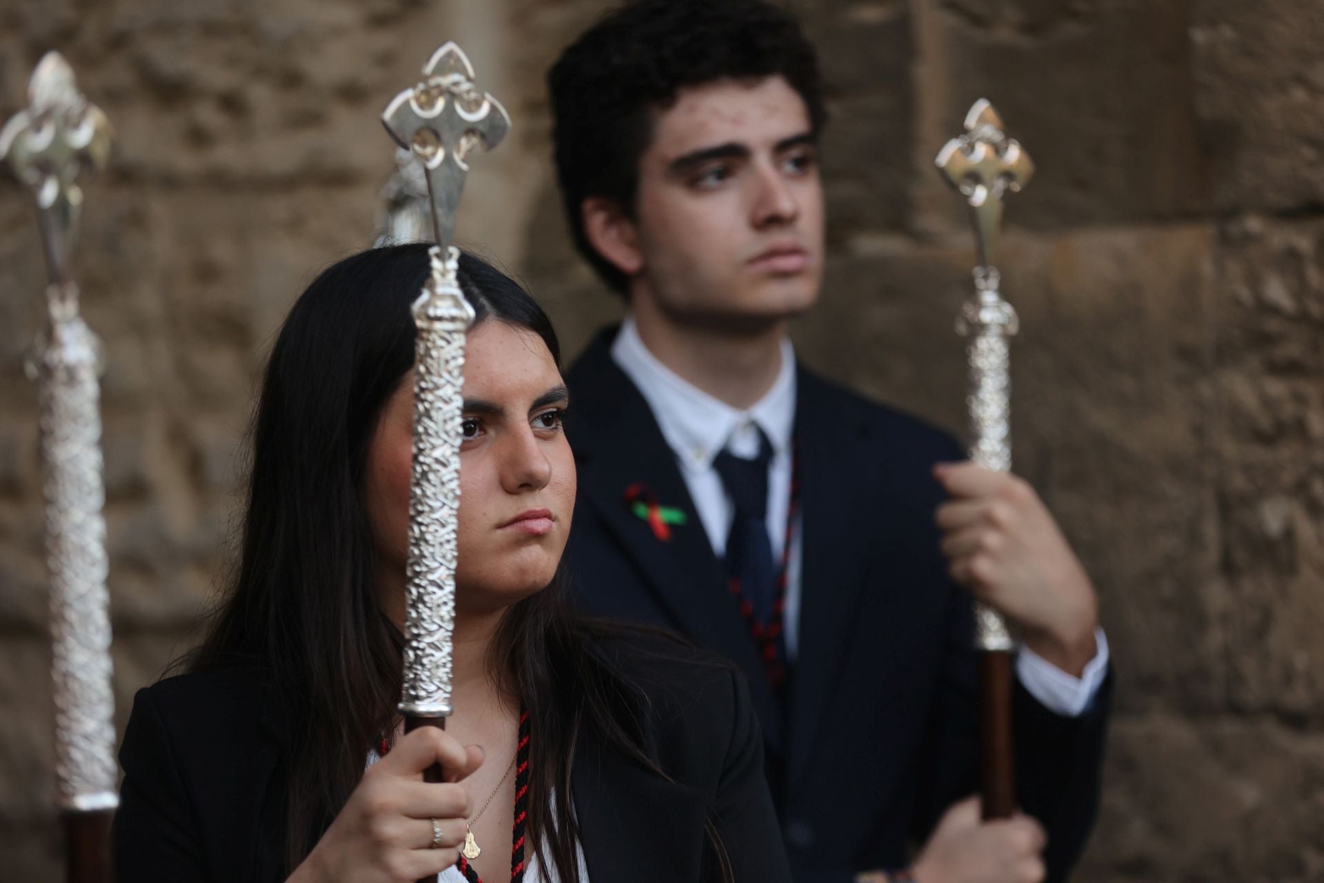 El triunfal regreso de las cofradías tras el Vía Crucis Magno de Córdoba, en imágenes