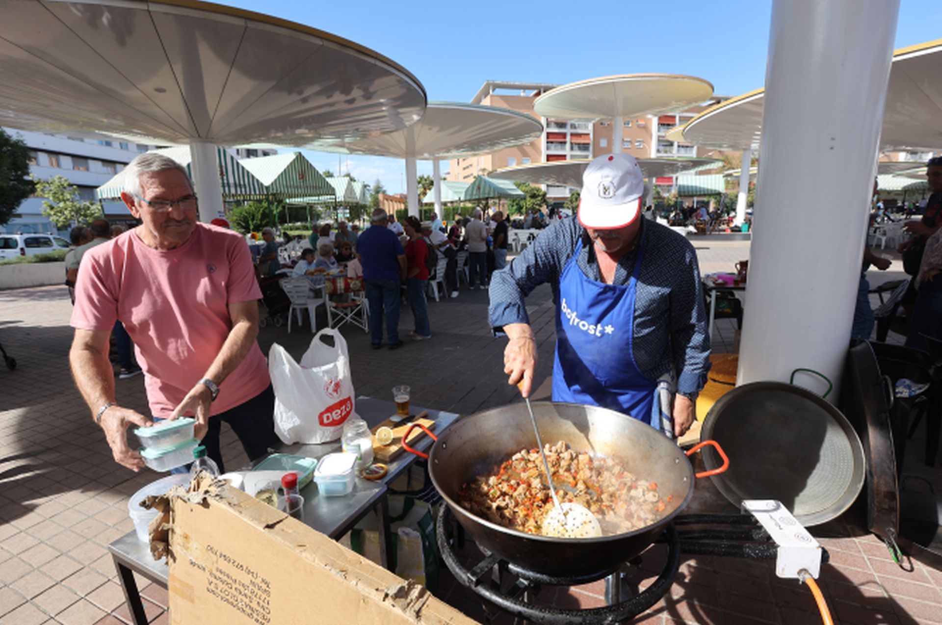 La animada jornada de convivencia de las peñas cordobesas, en imágenes