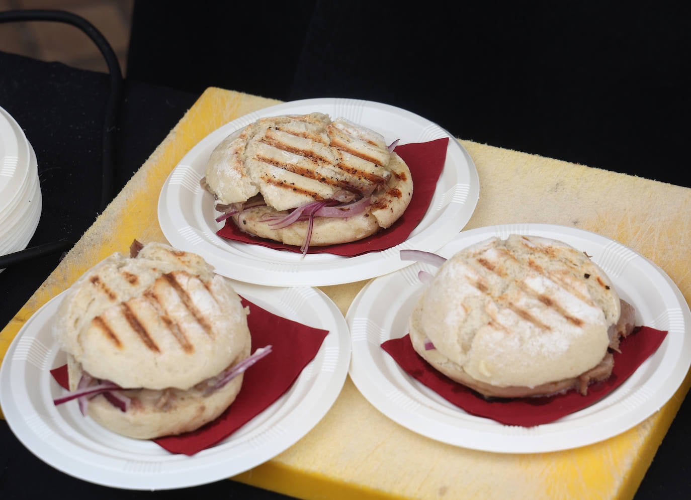 Las mejores imágenes del &#039;Califato in the Street&#039; en la Puerta del Puente de Córdoba