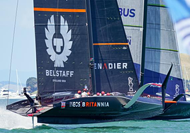 El TSJC autoriza al Gobierno a recuperar el Club de Mar de Sitges