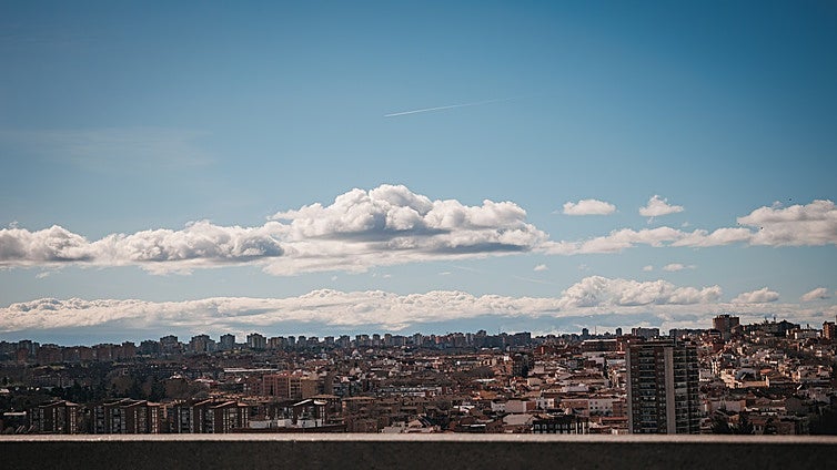 La plaza de Cibeles se convierte en mirador del paisaje madrileño y da a conocer zonas inaccesibles de la ciudad