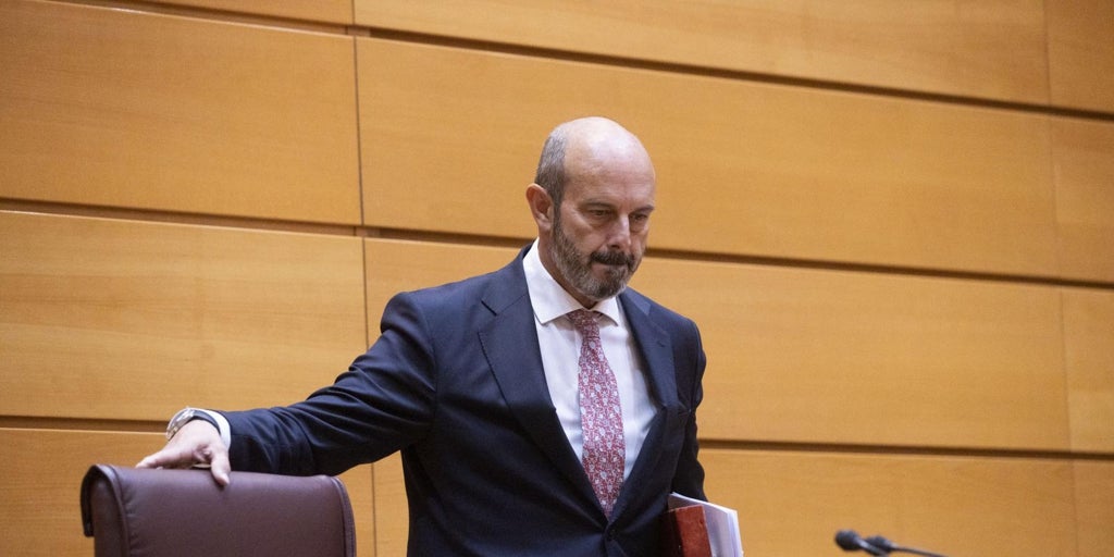 El Senado elimina los pagos en metálico por las dietas tras los cobros en efectivo de Ábalos y Koldo