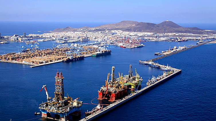 El tráfico de los puertos de Las Palmas supera las 27,7 toneladas, un 18% más