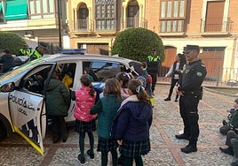 El Ayuntamiento de Lucena refuerza el servicio de Agente Tutor con los colegios
