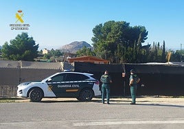 La Guardia Civil pone coto a las viviendas ilegales en Alicante: sus propietarios se enfrentan a multas y demoliciones