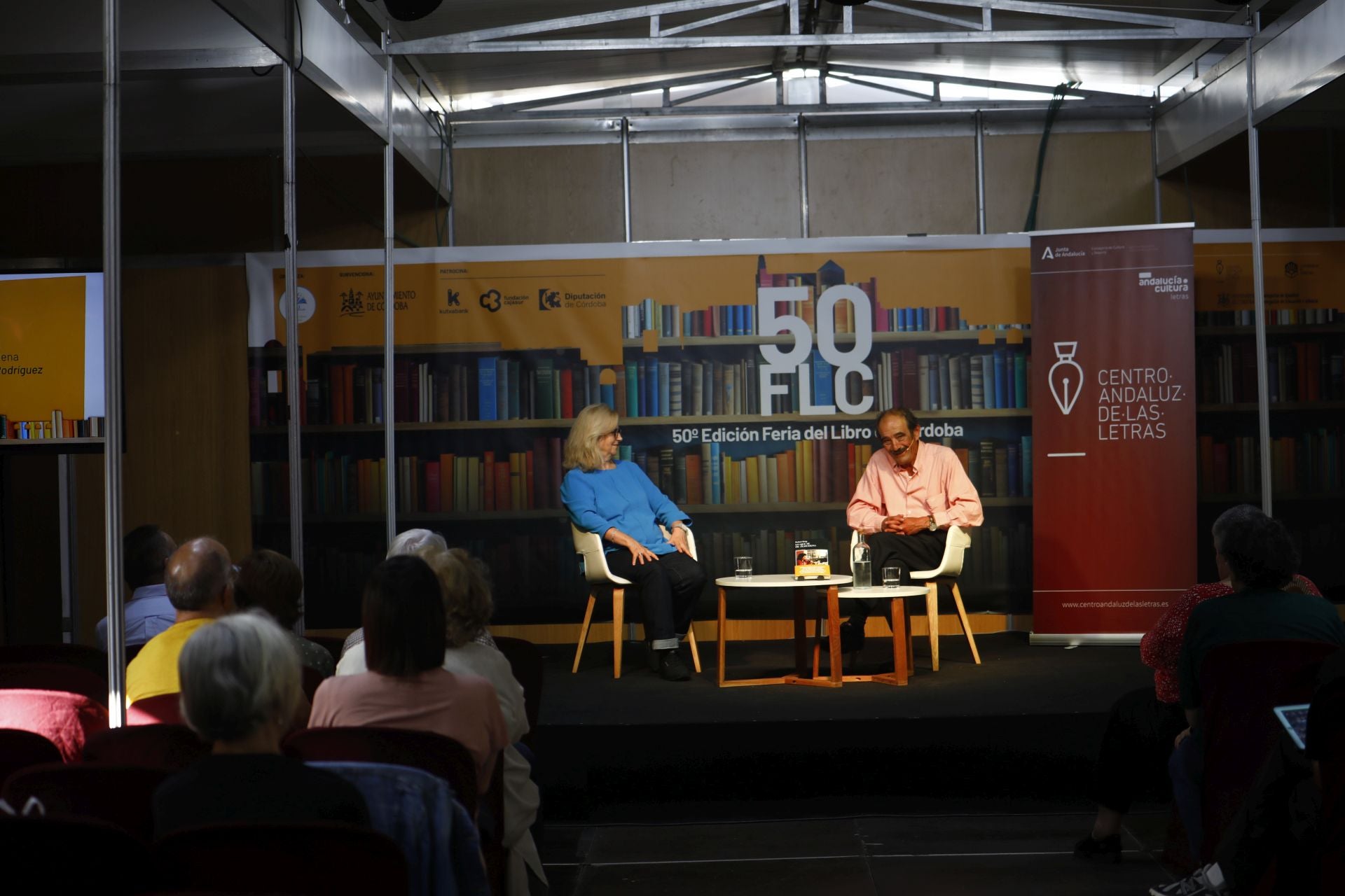 La presentación en la Feria del Libro de Córdoba del libro de Rafael Reig &#039;Lo que sé de Almudena&#039;, en imágenes