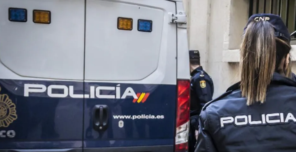 Detenido un hombre en Manacor por abandonar a su madre anciana sin comida y rodeada de heces de animales