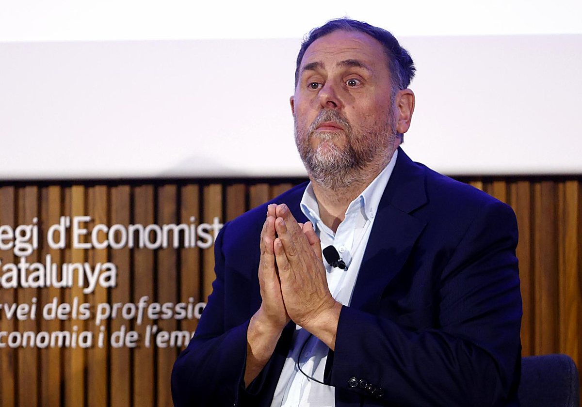 Oriol Junqueras, hoy, durante la charla en el Colegio de Economistas de Cataluña