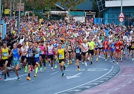 La Benidorm Half 2025 y Sprinter rubrican su alianza en el 30 aniversario de la marca