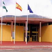 Fachada principal del centro penitenciario de Allbolote