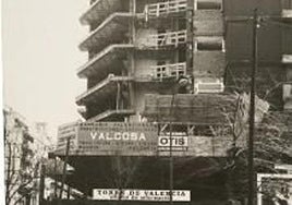 El rascacielos que cambió la visión de Madrid y que se pidió demoler cuando estaba ya a la mitad