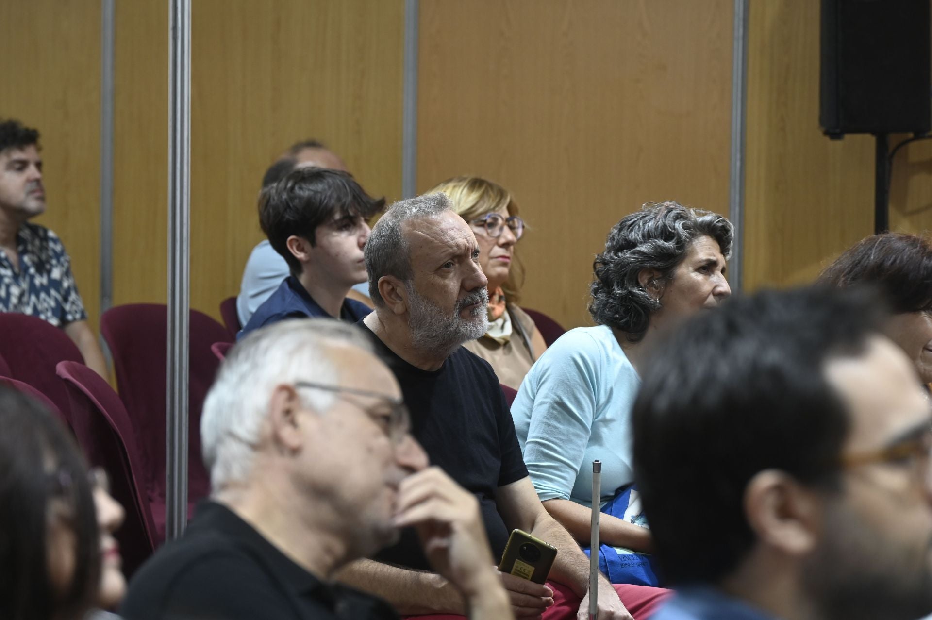 El animado ambiente durante el último día de la Feria del Libro de Córdoba, en imágenes