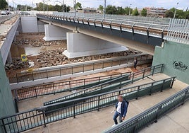 Radiografía de una reconstrucción atascada en el papeleo