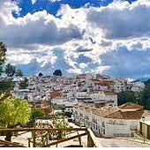 Hallan el cuerpo calcinado de un hombre en una finca en un pueblo de Cádiz