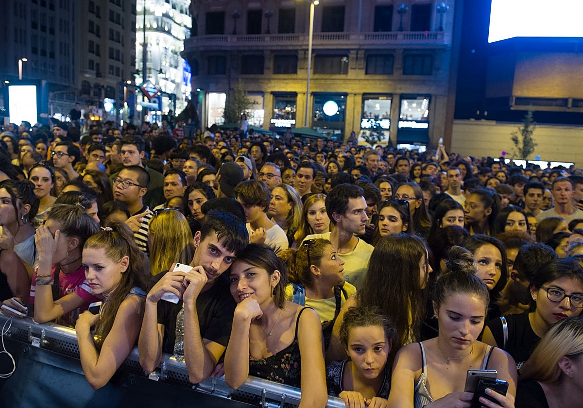 Fans de Rihanna, en un evento anterior en Callao