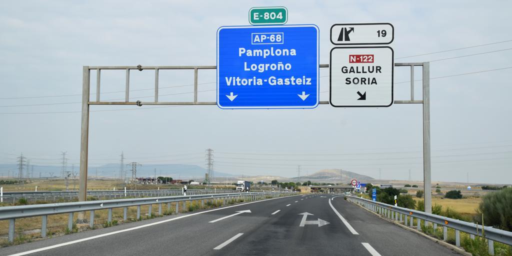 Detenido un conductor bebido y sin carné tras recorrer 52 kilómetros en sentido contrario con un vehículo robado en La Rioja