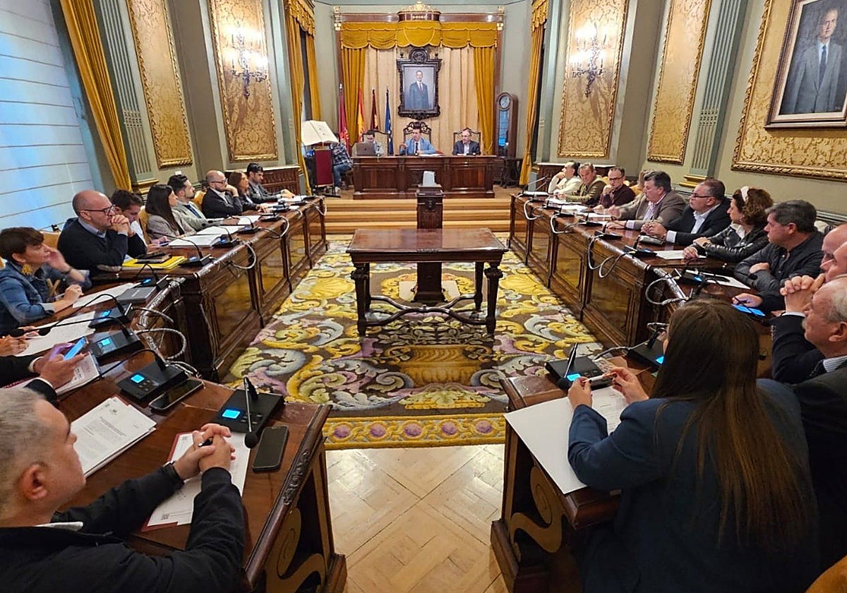 El pleno de la Diputación de Albacete aprobó por unanimidad la modificación de crédito para reparar carreteras afectadas por la dana