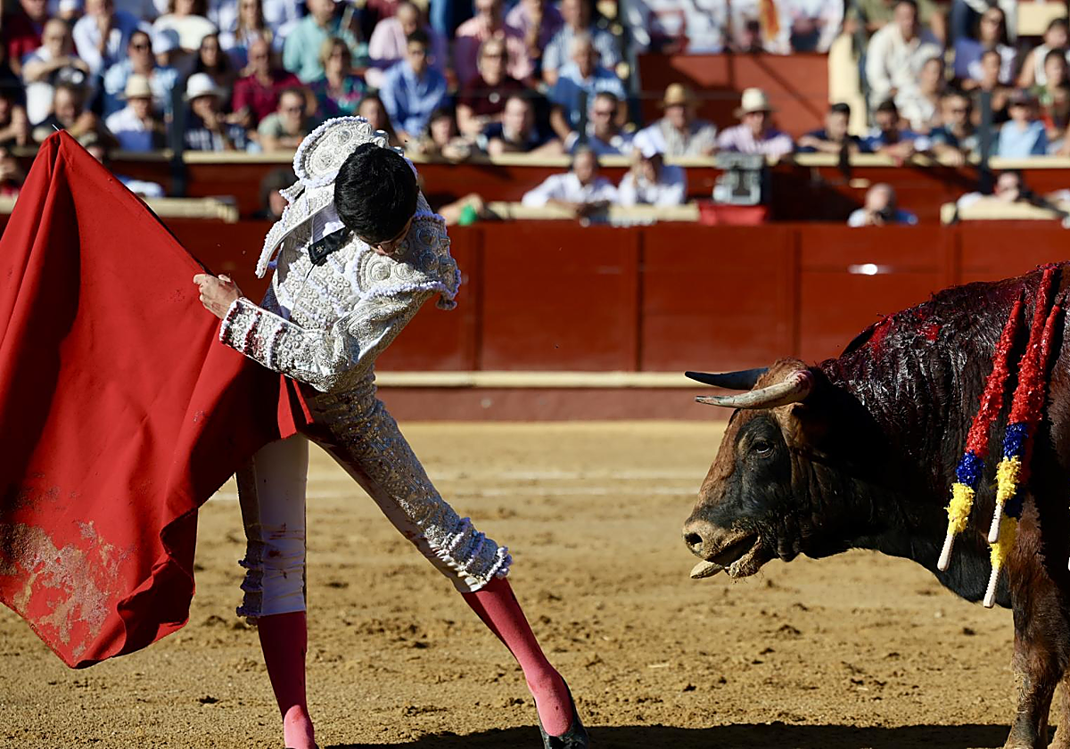 Mario Vilau, en un momento de la final de la Liga Nacional de Novilladas en Sanlúcar de Barrameda
