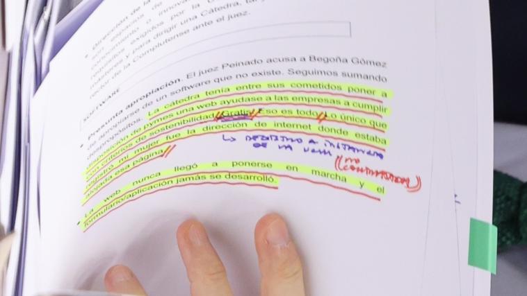 Los asesores también prepararon al Presidente contra Peinado
