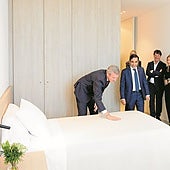 La Xunta recibe en Ferrol una nueva residencia de la Fundación Amancio Ortega