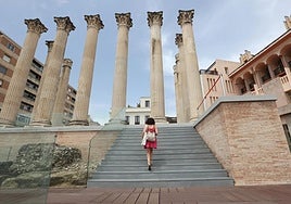 Una empresa gestionará las visitas al Museo de los Patios, el Templo Romano, los Mausoleos y Puerta del Puente