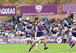0-2: Peligroso paso atrás de un Deportivo Guadalajara sin suerte ante un rocoso Mérida