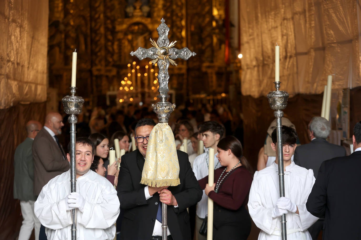 La procesión de la Virgen del Amparo en Córdoba, en imágenes