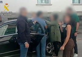 Detenida una pareja por robar un bebé en un bar de Navalmoral de la Mata