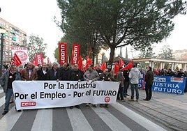 Más de 15.000 trabajadores del metal de Ciudad Real inician una huelga indefinida para exigir un «convenio digno»