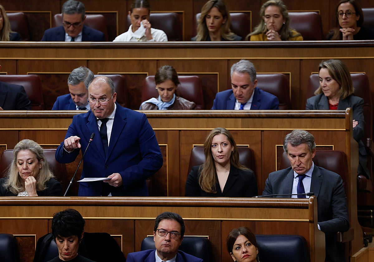 El diputado del PP Miguel Tellado durante una sesión de control al Gobierno