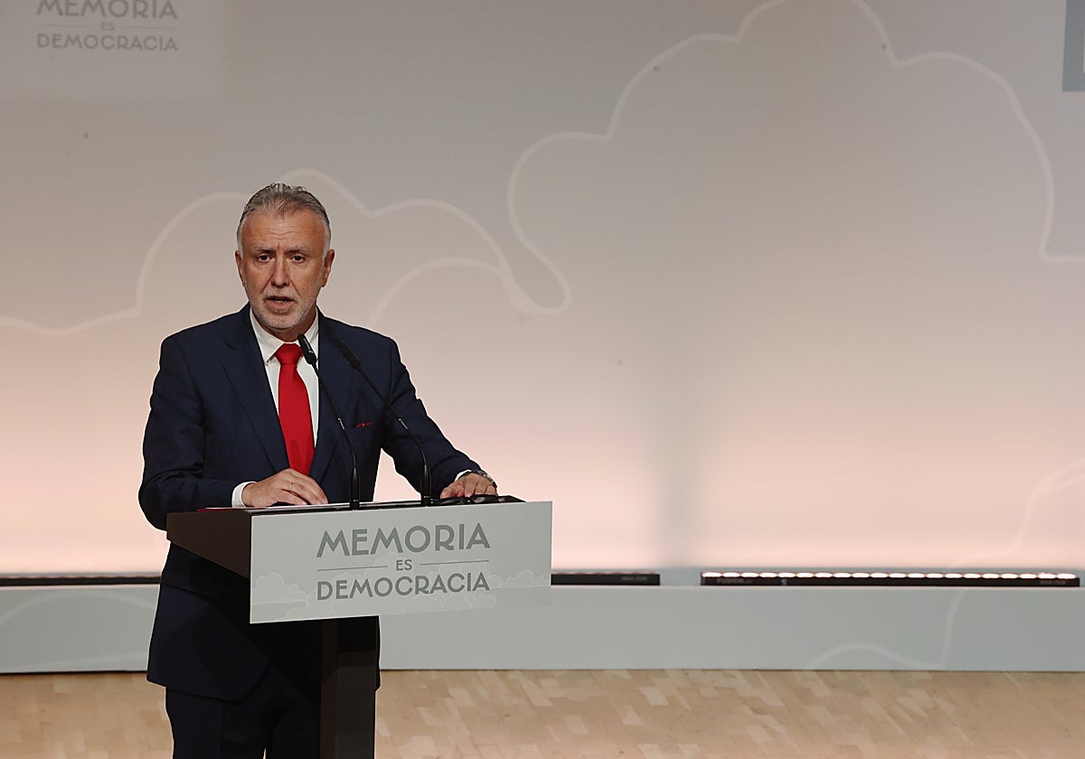 El ministro de Política Territorial, Ángel Víctor Torres