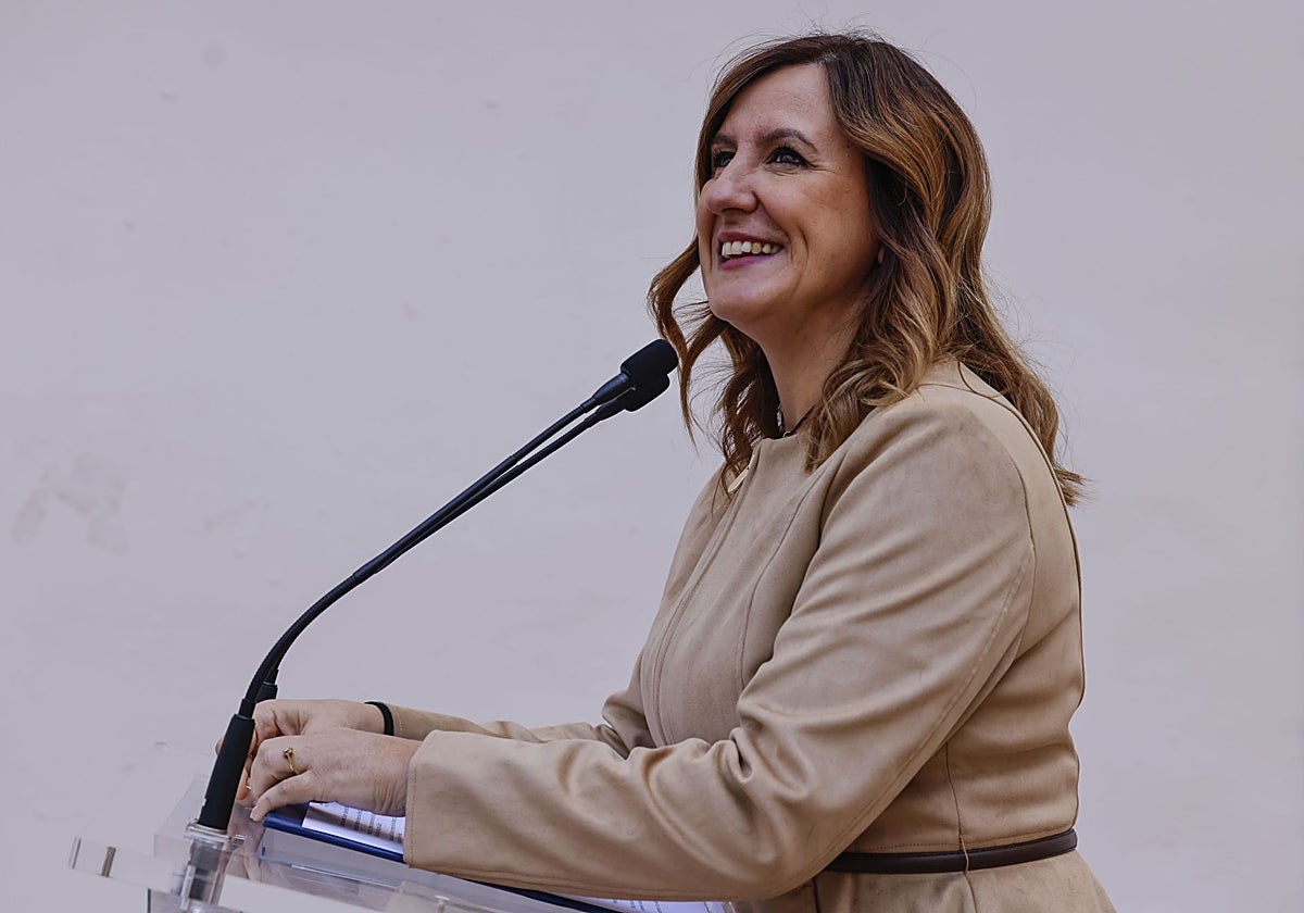 La alcaldesa de Valencia, María José Catalá, este martes en un acto