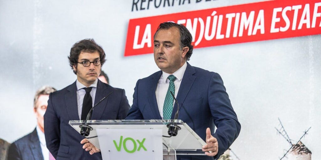 Vox denuncia que la reforma del Estatuto de Castilla-La Mancha busca «aumentar la industria política mientras las familias siguen sufriendo»