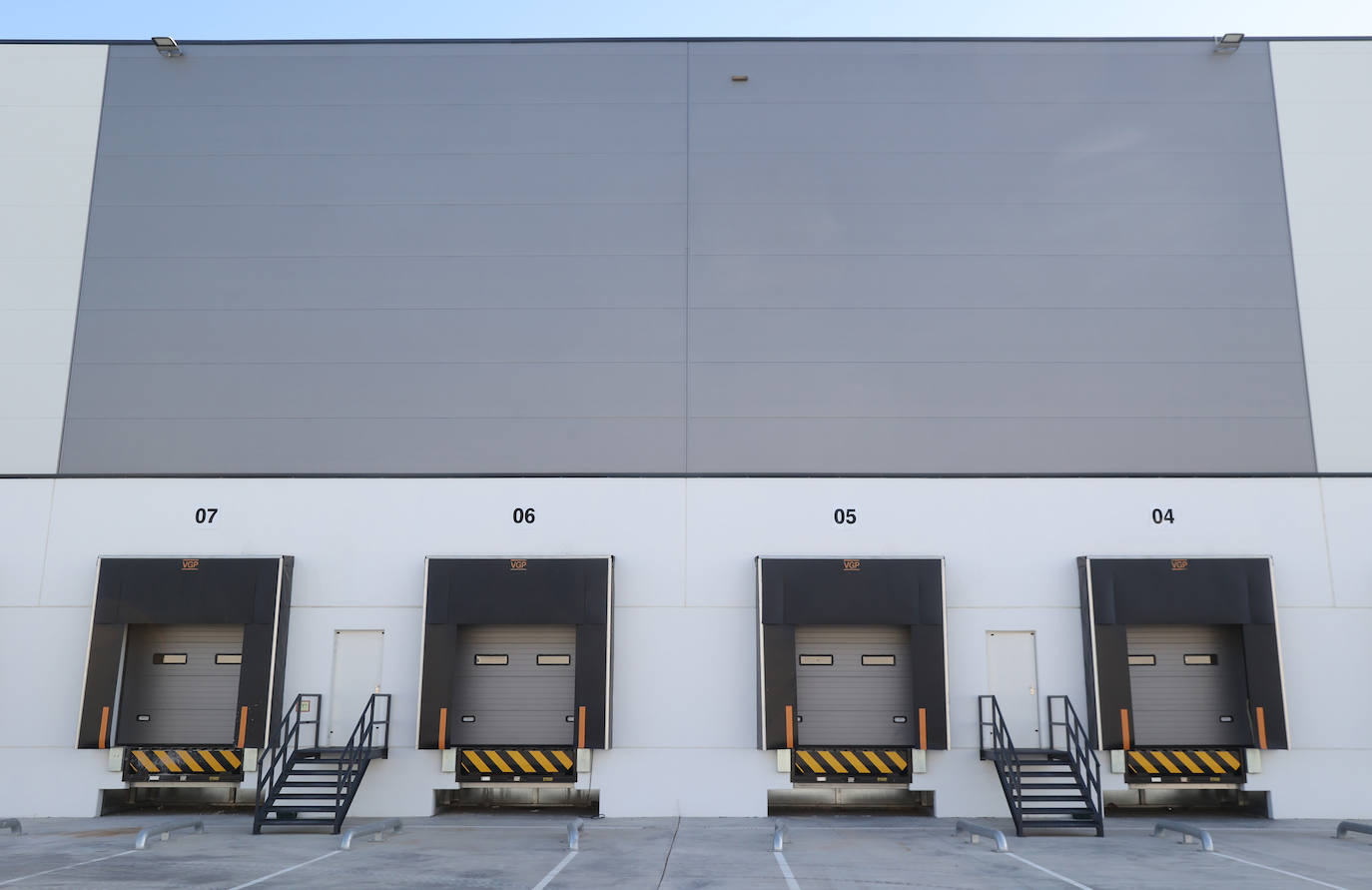 En imágenes, los primeros pasos de la nueva planta de Zigor en Córdoba, en imágenes