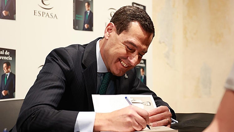 Diálogo y estabilidad, los dos pilares para revalidar la mayoría absoluta de Moreno en Andalucía