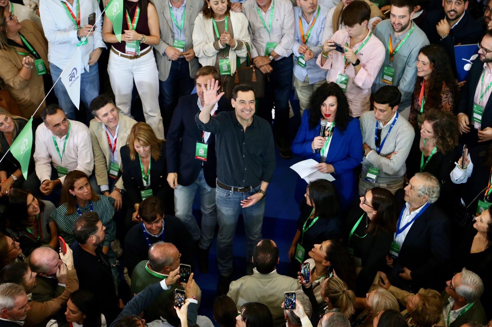 Congreso autonómico del PP de Andalucía: Juanma Moreno, reelegido presidente del PP-A con el 99,95% de los votos