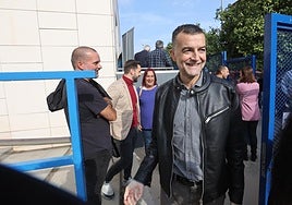 IU apela a Podemos para acelerar una candidatura unitaria de izquierdas para las generales