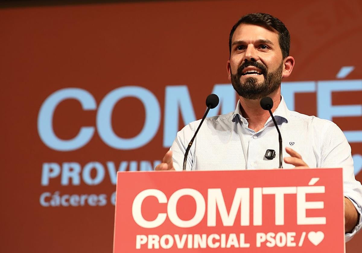 Álvaro Sánchez Cotrina, líder de los socialistas cacereños
