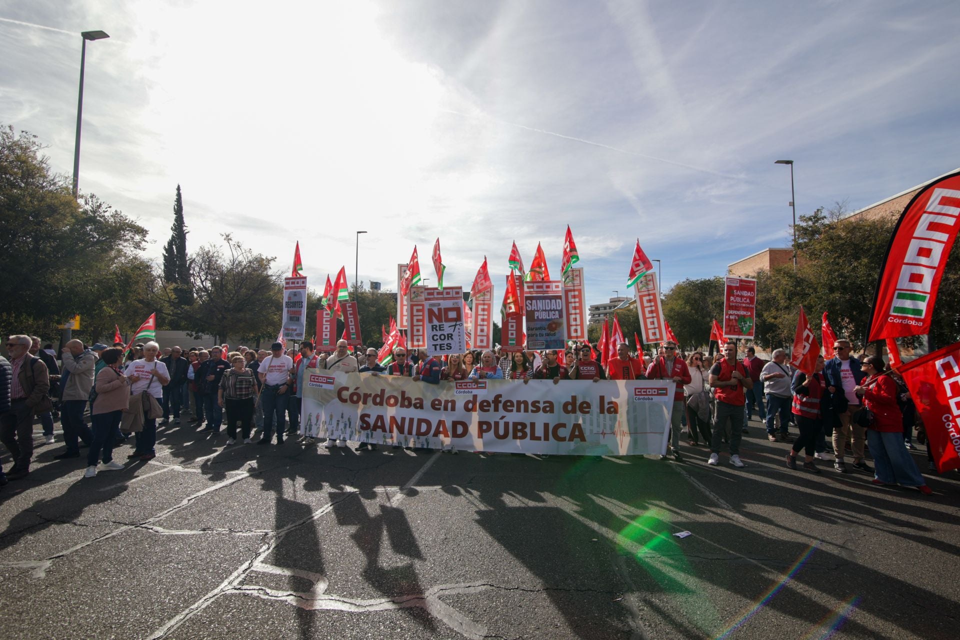 La manifestación por la sanidad pública en Córdoba, en imágenes