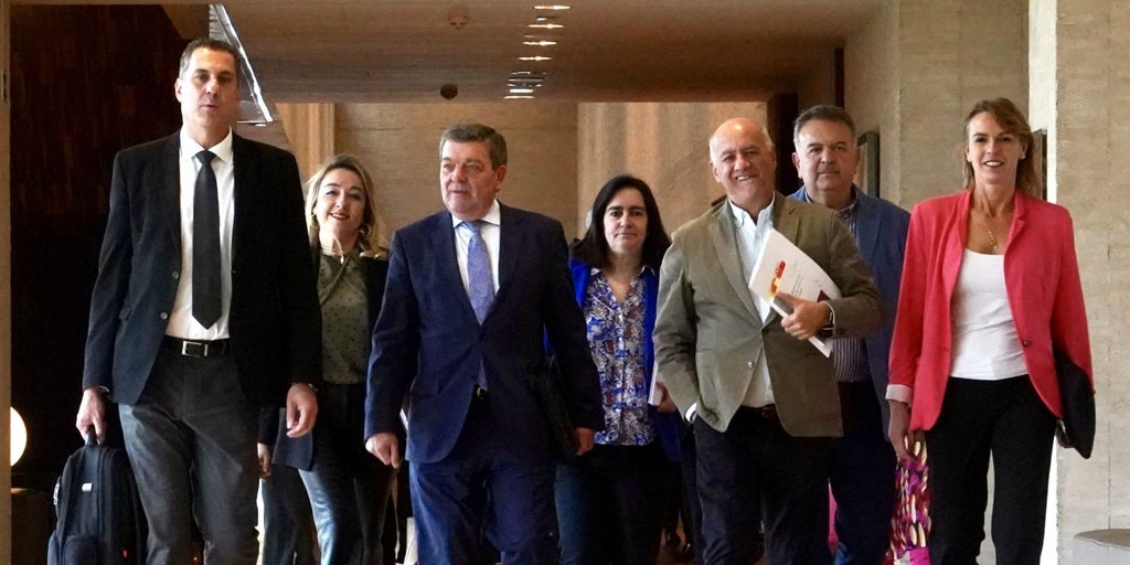 La Junta de Castilla y León garantiza fondos para el 23 de abril en Villalar y más actividades