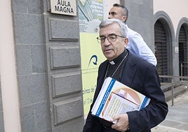 La Conferencia Episcopal expresa su «confianza» en la Justicia tras las acusaciones de pederastia al obispo de Cádiz