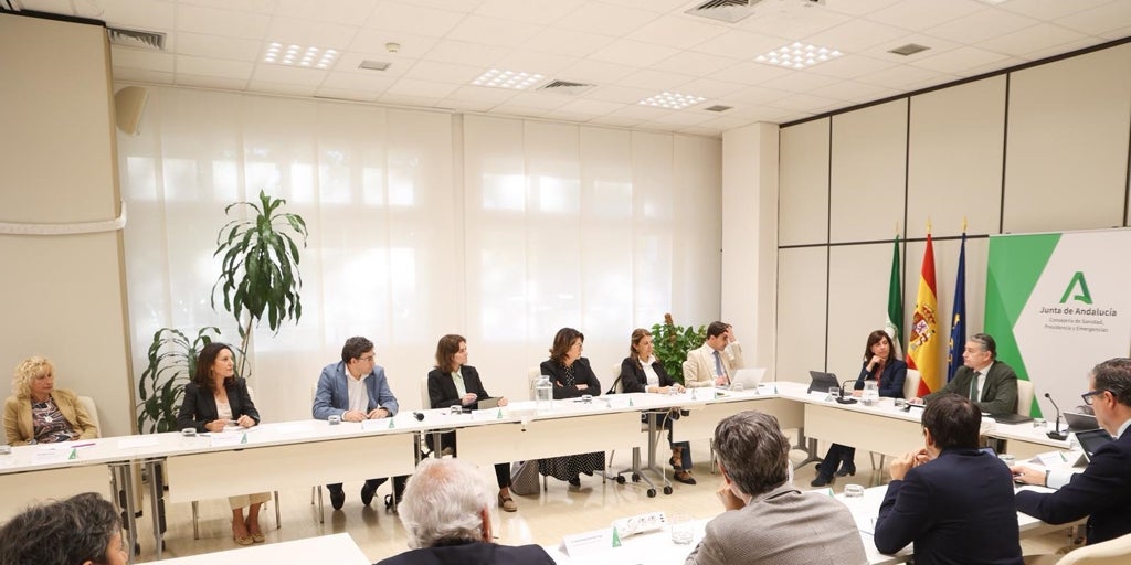 Las mujeres con un diagnóstico dudoso de cáncer de mama pendientes de una prueba en Andalucía son ya 217