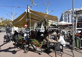 La Policía Nacional investiga una agresión homófoba a un trabajador en la plaza Cruz de Juárez de Córdoba